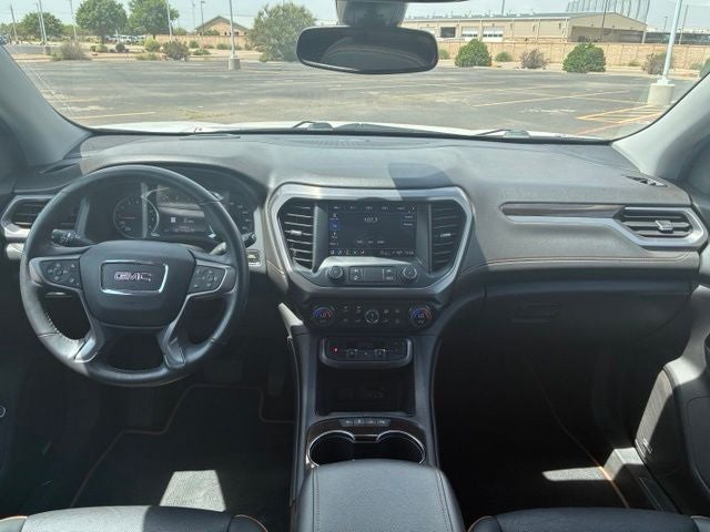 2022 GMC Acadia AT4