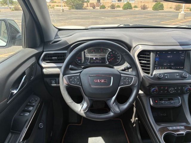 2022 GMC Acadia AT4