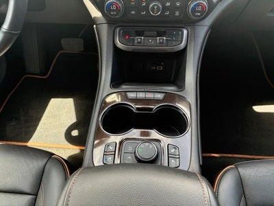 2022 GMC Acadia AT4