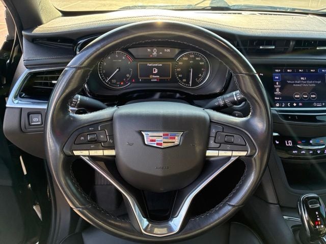 2022 Cadillac XT6 Luxury
