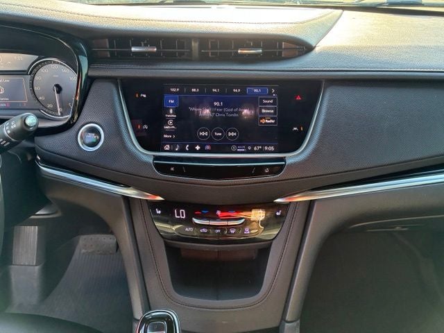 2022 Cadillac XT6 Luxury