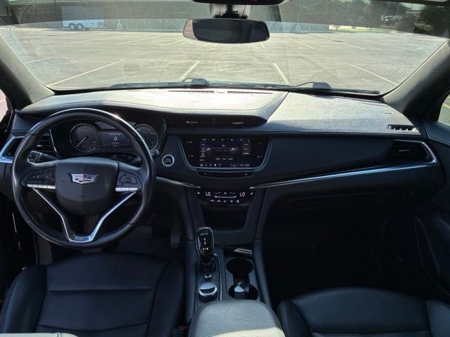 2022 Cadillac XT6 Luxury