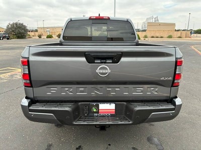 2025 Nissan Frontier SV