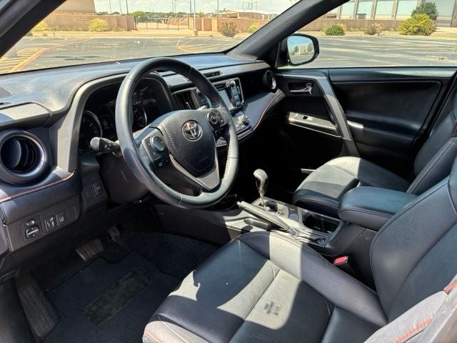2018 Toyota RAV4 SE