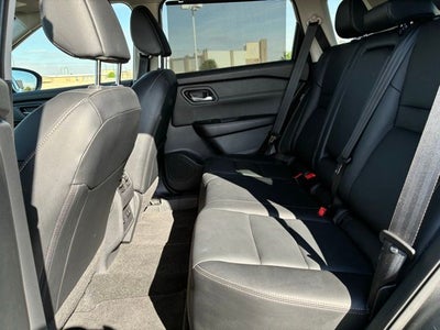 2024 Nissan Rogue SL