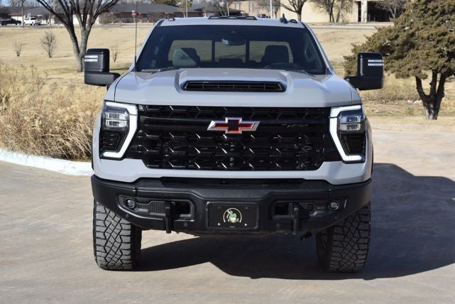 2025 Chevrolet Silverado HD ZR2