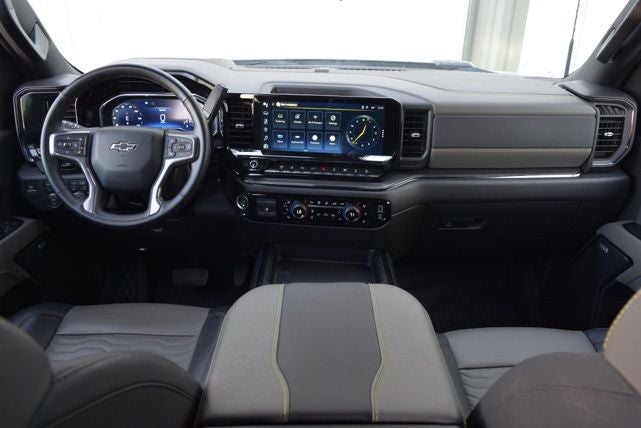 2025 Chevrolet Silverado HD ZR2