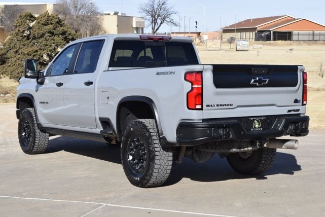2025 Chevrolet Silverado HD ZR2