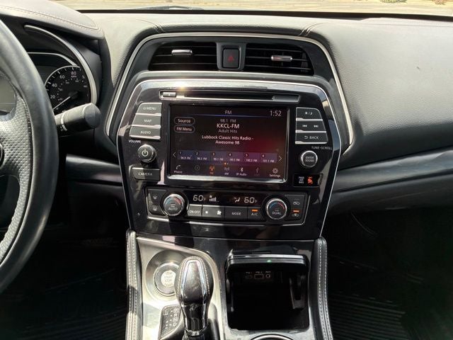 2023 Nissan Maxima Platinum
