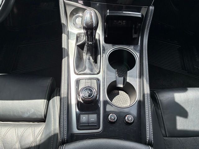 2023 Nissan Maxima Platinum