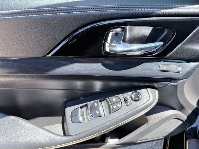 2022 Nissan Maxima Platinum
