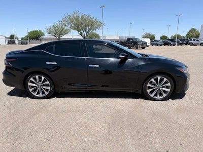 2022 Nissan Maxima Platinum