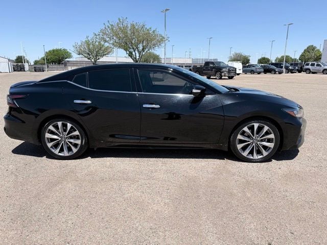 2022 Nissan Maxima Platinum
