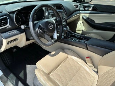 2023 Nissan Maxima Platinum