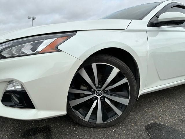 2021 Nissan Altima 2.5 Platinum