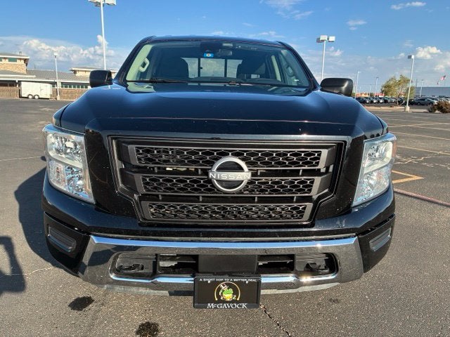 2023 Nissan Titan SV