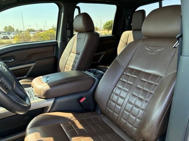 2023 Nissan Titan Platinum Reserve