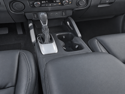2024 Nissan Frontier SL