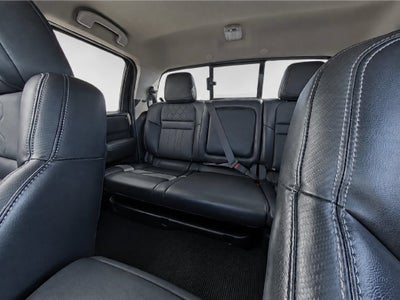2024 Nissan Frontier SL