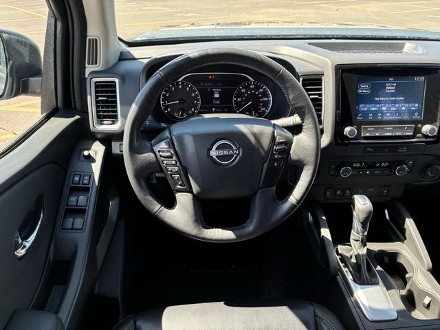 2024 Nissan Frontier SL