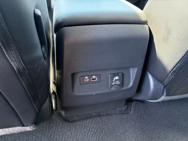 2024 Nissan Frontier SL