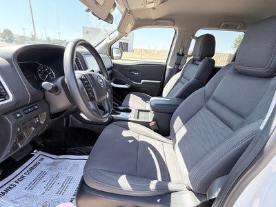 2024 Nissan Frontier SV