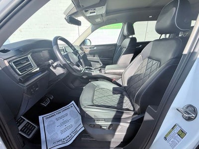 2024 Volkswagen Atlas 2.0T SEL Premium R-Line