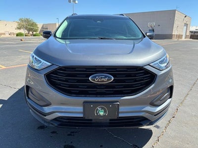 2022 Ford Edge SE