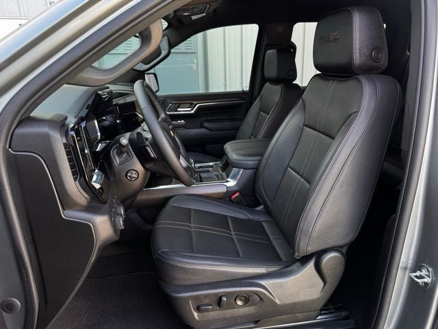 2024 Chevrolet Silverado High Country