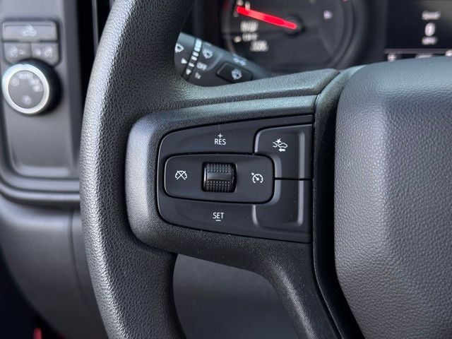 2024 Chevrolet Silverado Custom