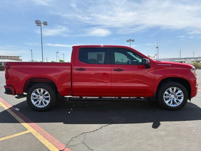 2024 Chevrolet Silverado Custom