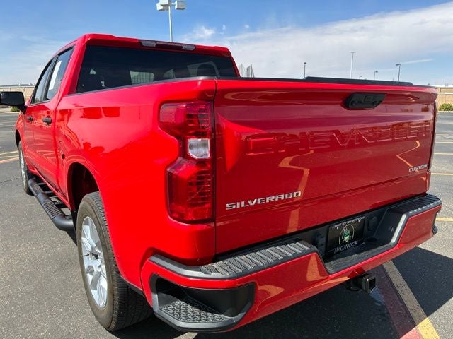 2024 Chevrolet Silverado Custom