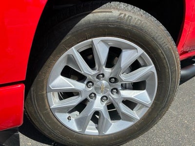 2024 Chevrolet Silverado Custom