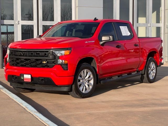 2024 Chevrolet Silverado Custom