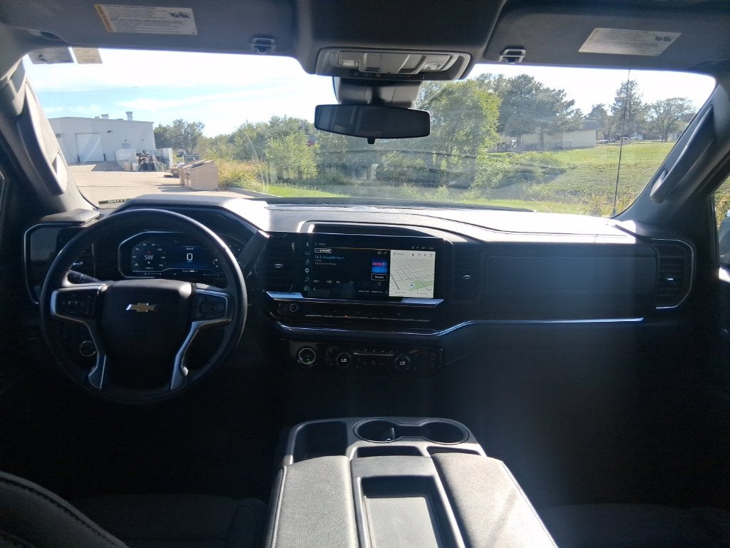 2023 Chevrolet Silverado LT LT1