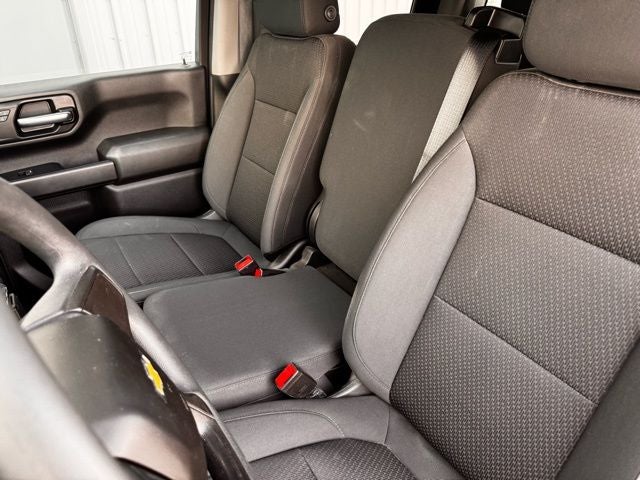 2021 Chevrolet Silverado Custom