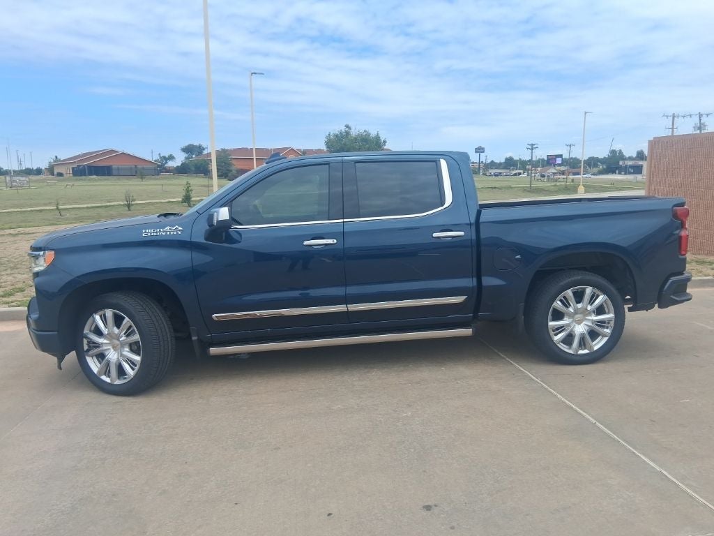 2022 Chevrolet Silverado High Country