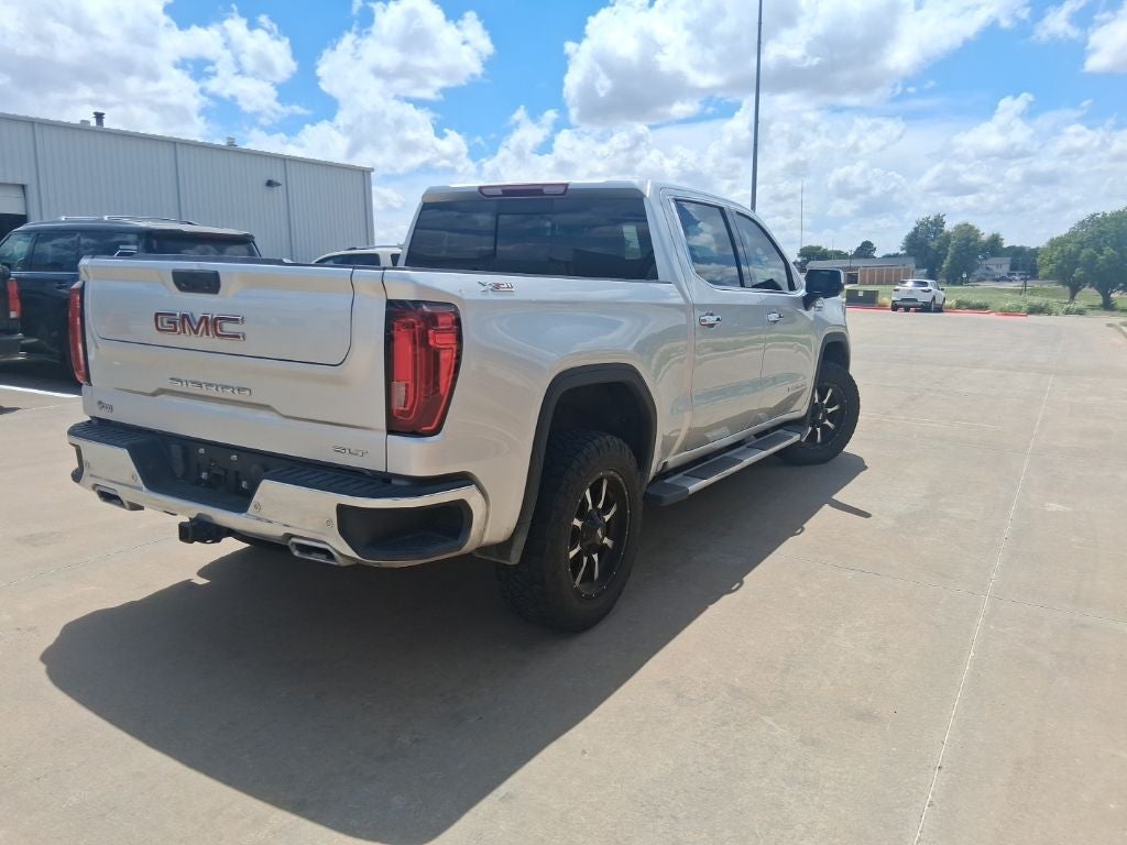 2022 GMC Sierra SLT