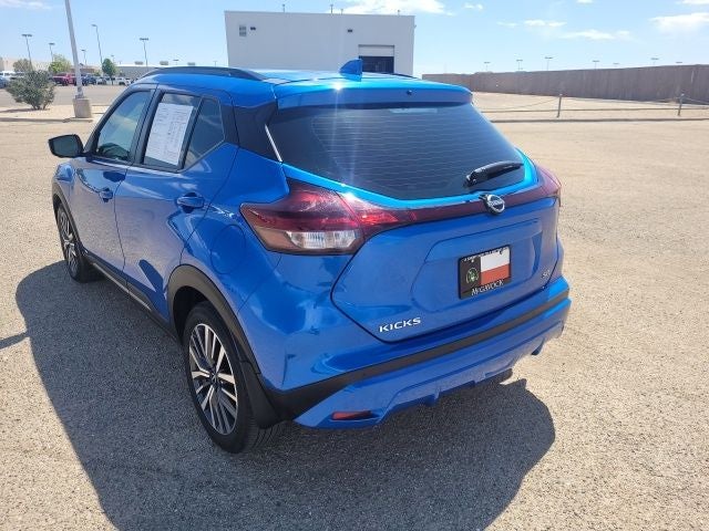 2023 Nissan Kicks SR