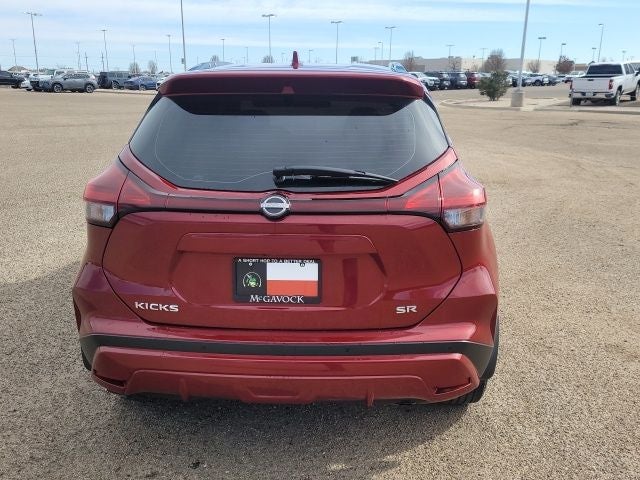 2024 Nissan Kicks SR