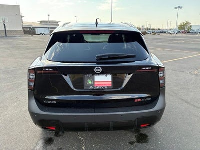2025 Nissan Kicks SR