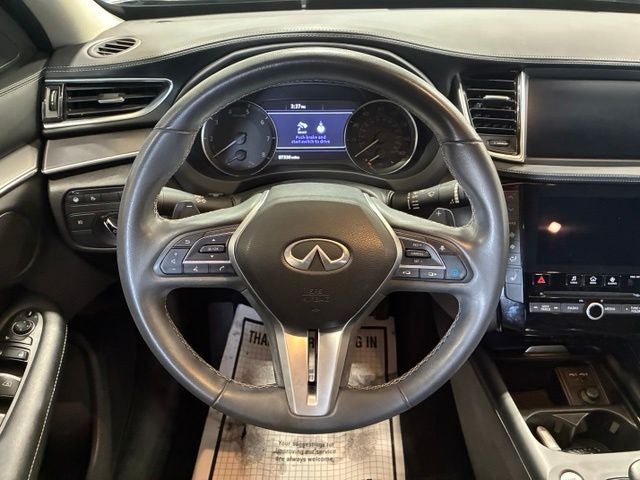 2022 INFINITI QX50 LUXE