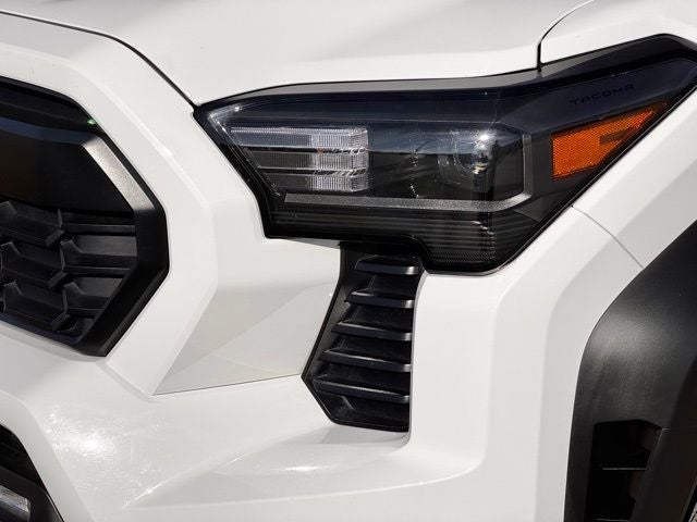 2024 Toyota Tacoma Hybrid TRD Off Road