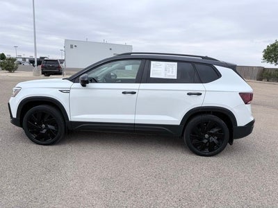 2024 Volkswagen Taos 1.5T SE