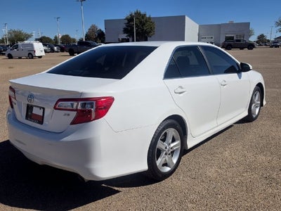 2014 Toyota Camry SE