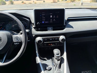 2024 Toyota RAV4 Hybrid SE
