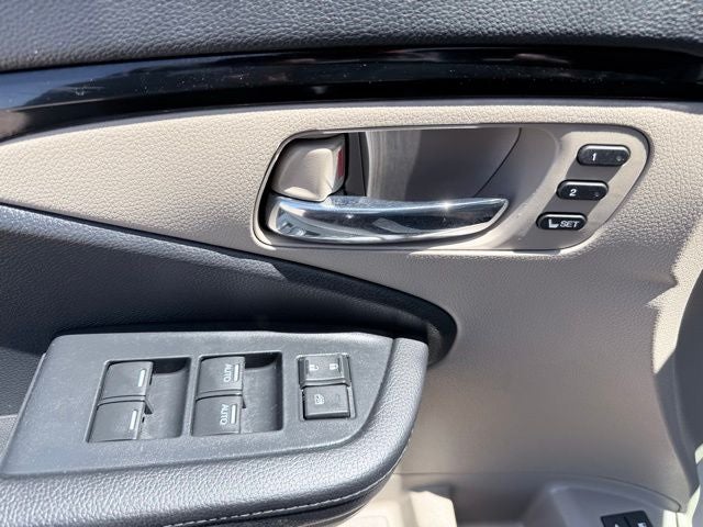 2021 Honda Pilot Touring 8 Passenger
