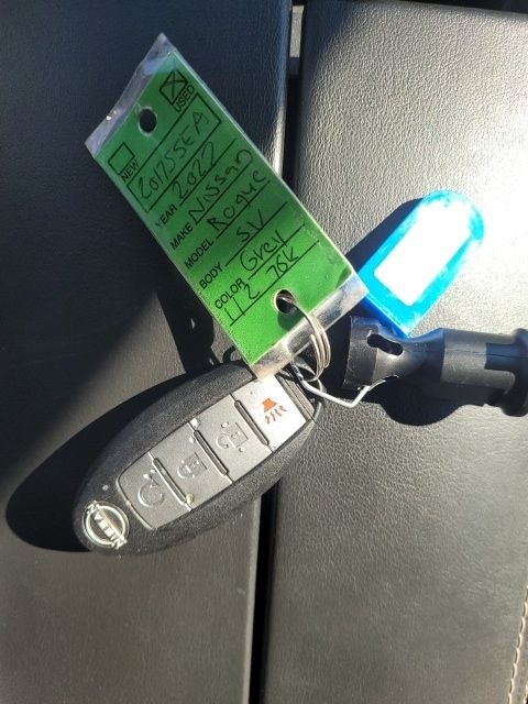 2022 Nissan Rogue SV