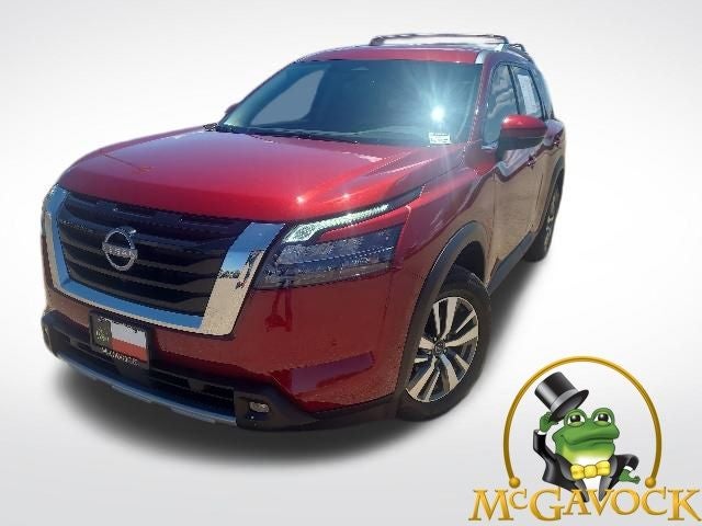 2025 Nissan Pathfinder SL