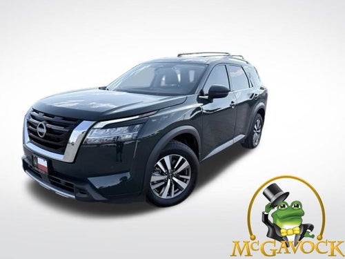 2024 Nissan Pathfinder SL